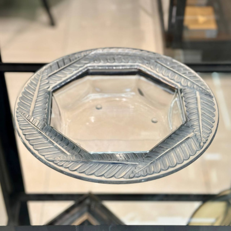 Фруктовница антикварная Lalique. Модель Feuilles (Листья). Франция. 1970е годы.